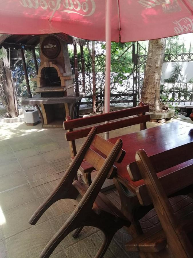 סטרה זגורה Хотел Омега מראה חיצוני תמונה